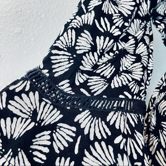 Blue Island Abstract Cardigan - Picture 3 of 12